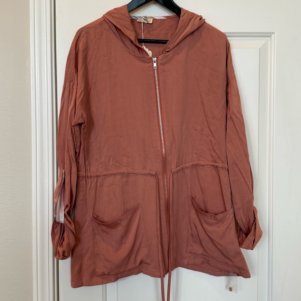 HEM & THREAD Lightweight Utility Jacket Light Terra Cotta Hooded Size Medium NWT